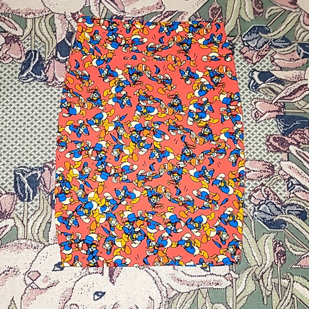 Disney X Lularoe skirt multicolored colored Donald Duck pull on